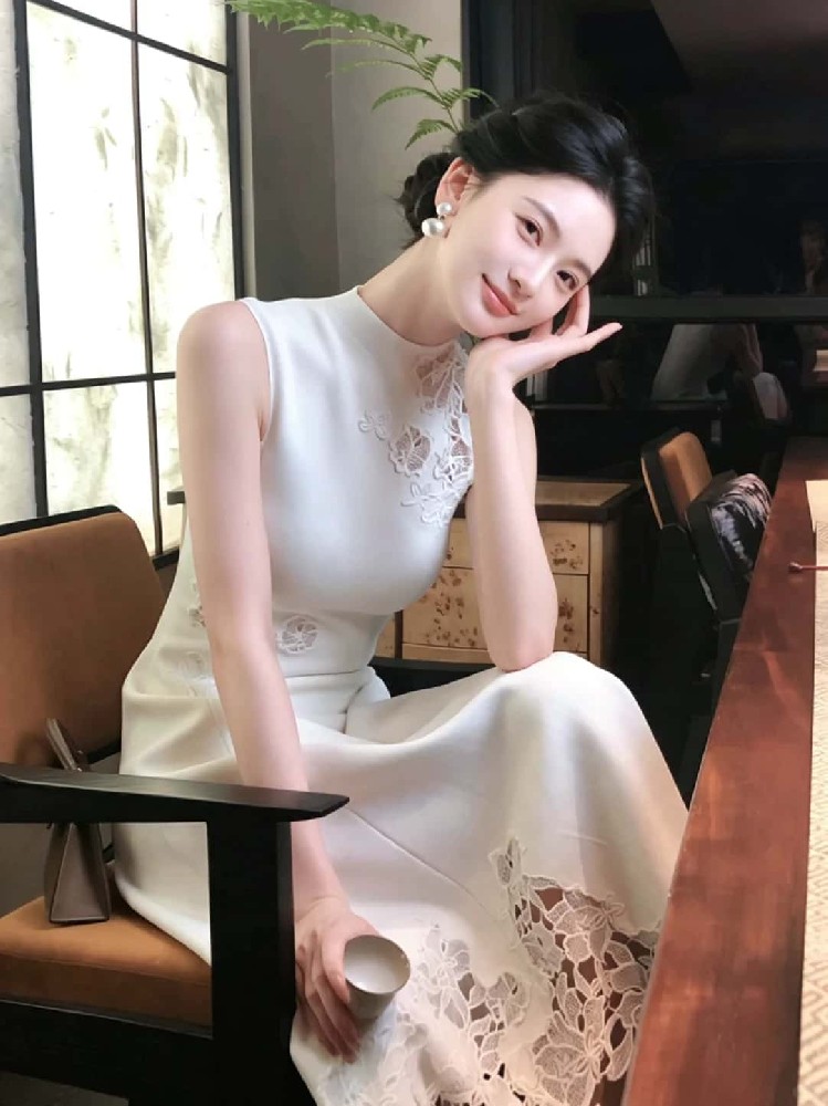 何静怡